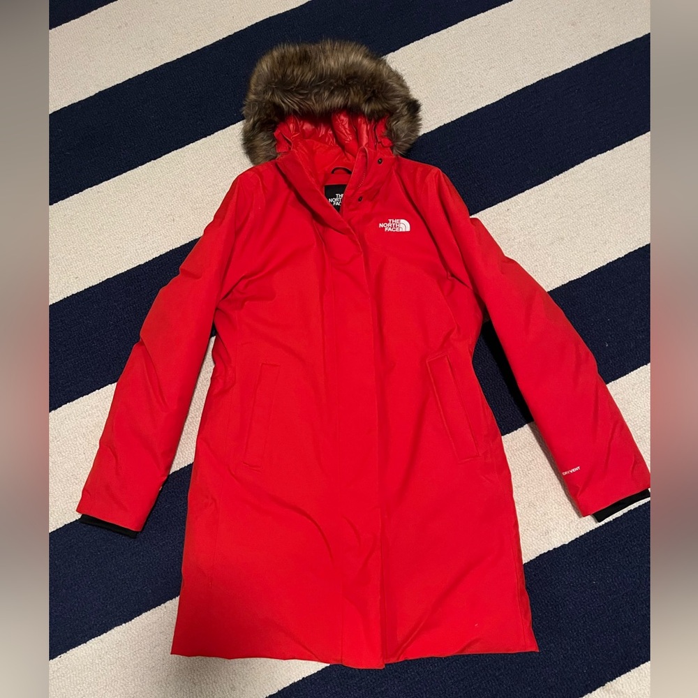 The North Face - WOMEN’S ARCTIC PARKA